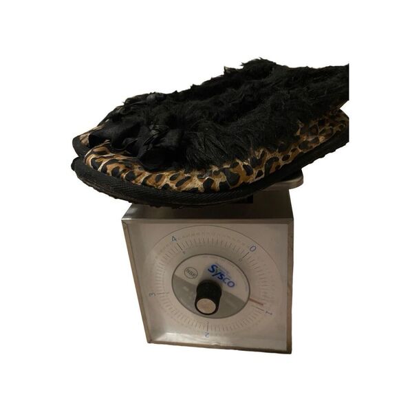 Rocket Dog Leopard Print Moccasin Slippers House Shoes Hard Bottom Faux Fur Fuzz - Picture 9 of 9